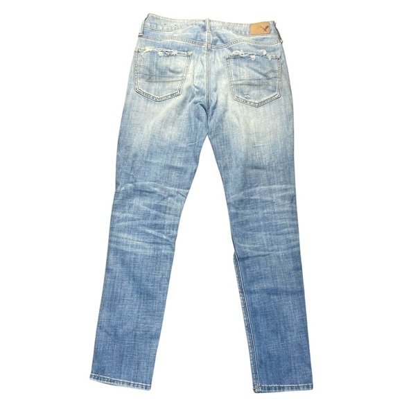 American Eagle Tomgirl Distressed Jeans‎ Size 2 Regular Light Wash - Picture 2 of 14